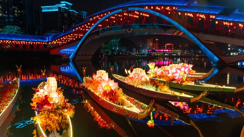 Flower_Boats_Light_Up_Foshan_s_Lishui_River_for_Spring_Festival - My Global News: Voices of a New Era Flower_Boats_Light_Up_Foshan_s_Lishui_River_for_Spring_Festival