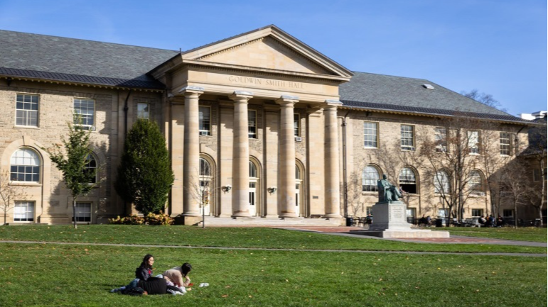 From_Dream_to_Nightmare__Chinese_Students_Struggle_at_U_S__Borders - My Global News: Voices of a New Era From_Dream_to_Nightmare__Chinese_Students_Struggle_at_U_S__Borders