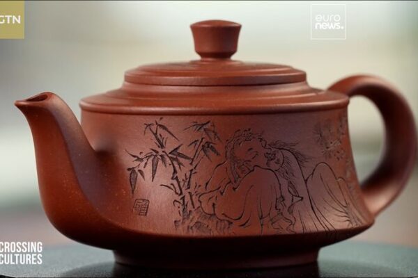 From Earth to Art: Yixing’s Timeless Zisha Teapot Tradition From_Earth_to_Art__Yixing_s_Timeless_Zisha_Teapot_Tradition video poster