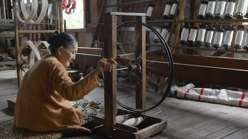 From_Lotus_Petals_to_Luxury__The_Rise_of_Lotus_Silk_in_High_End_Fashion