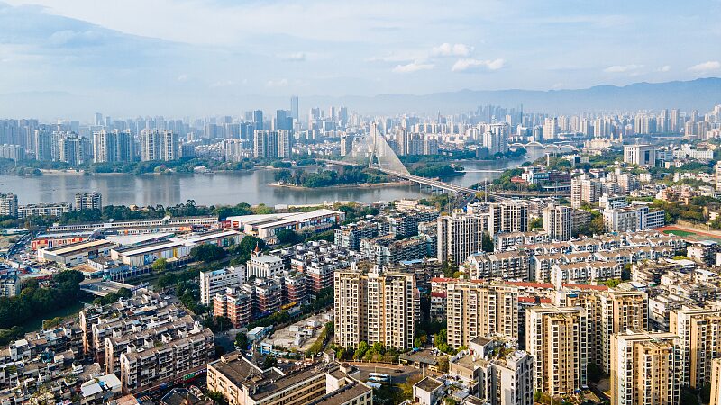 Fuzhou: The City of Banyan Trees Blossoming for Centuries Fuzhou__The_City_of_Banyan_Trees_Blossoming_for_Centuries video poster