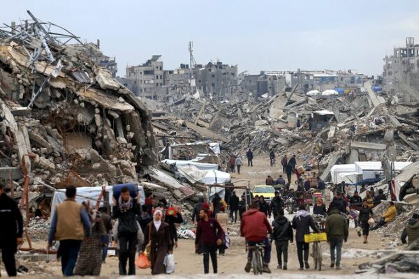 Hamas Releases Three Israeli Hostages as Ceasefire Holds Hamas_Releases_Three_Israeli_Hostages_as_Ceasefire_Holds