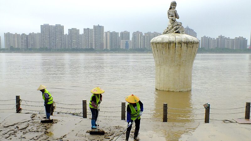 Heavy Rains Persist as China Strengthens Flood Precautions in Pearl River Basin Heavy_Rains_Persist_as_China_Strengthens_Flood_Precautions_in_Pearl_River_Basin