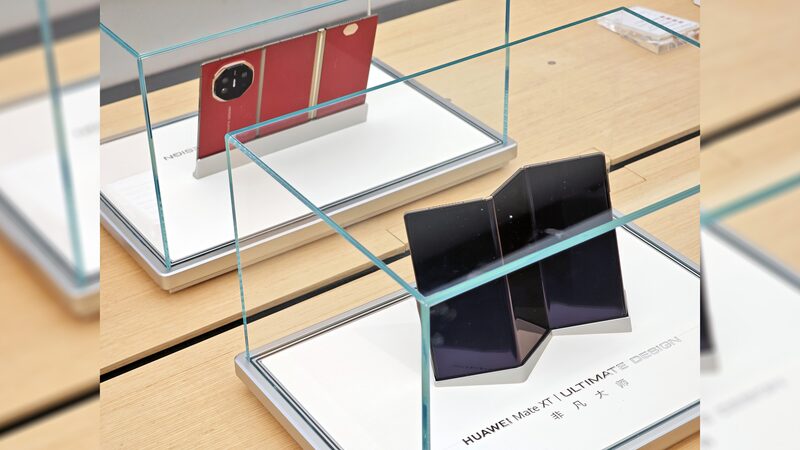 Huawei_Unveils_Mate_XT__World_s_First_Triple_Fold_Smartphone