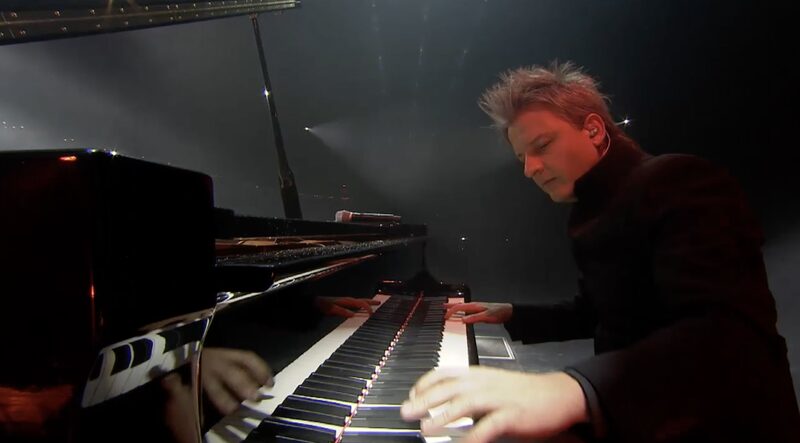 Hungarian Pianist Balazs Havasi Rocks the 2024 Mid-Autumn Festival Gala Hungarian_Pianist_Balazs_Havasi_Rocks_the_2024_Mid_Autumn_Festival_Gala video poster