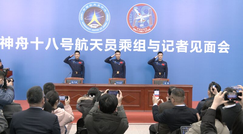 Inside_Shenzhou_18__Astronauts_Reveal_Life_Aboard_China_s_Space_Station