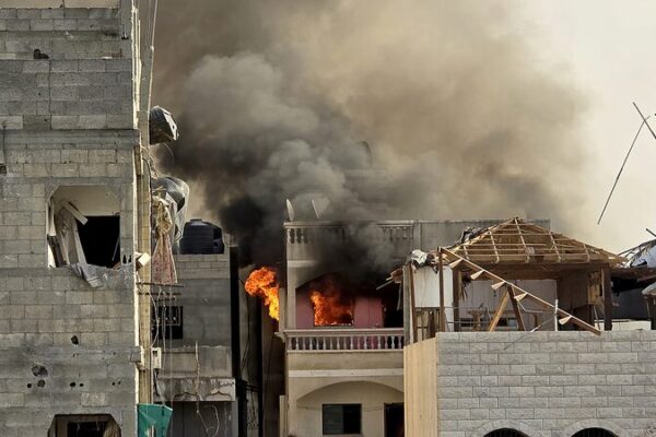 Israeli Forces Detain 240 Palestinians in Gaza Hospital Raid Israeli_Forces_Detain_240_Palestinians_in_Gaza_Hospital_Raid