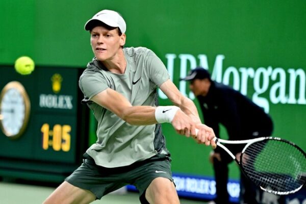 Jannik Sinner Secures Spot in Shanghai Masters Final, Faces Novak Djokovic Jannik_Sinner_Secures_Spot_in_Shanghai_Masters_Final__Faces_Novak_Djokovic