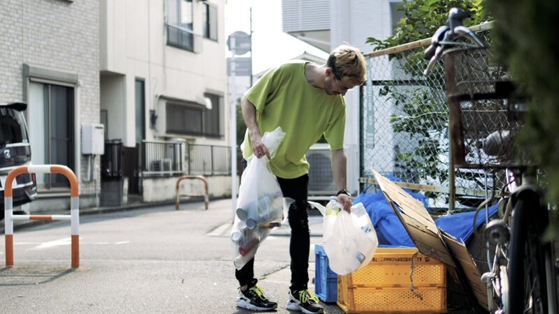 Japan_s_Rigorous_Garbage_Sorting__Navigating_34_Trash_Categories video poster