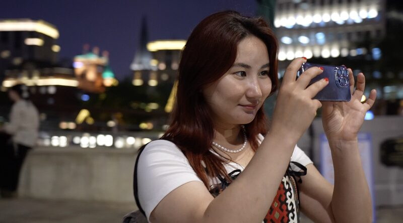 Kazakh Expatriate Embraces China as Her Second Home Kazakh_Expatriate_Embraces_China_as_Her_Second_Home video poster