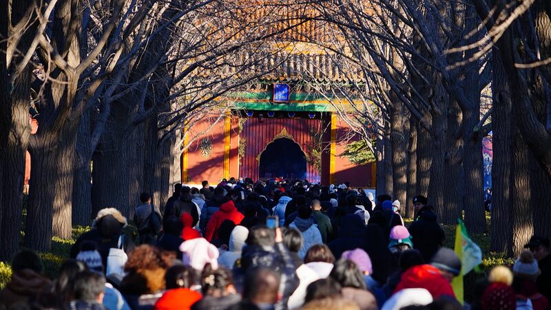 Laba_Festival_Kicks_Off_Countdown_to_Chinese_New_Year_with_Vibrant_Traditions