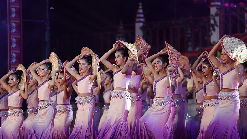 Lahu_Community_Celebrates_Vibrant_Calabash_Festival_in_Yunnan