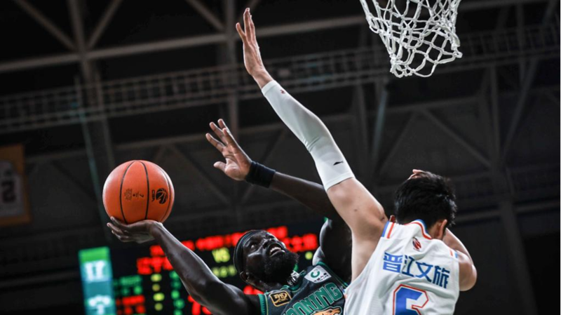 Liaoning_Flying_Leopards_Dominate_Fujian_Sturgeons_with_a_40_Point_Victory