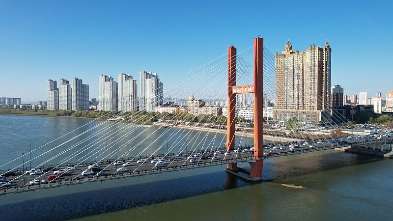 Linjiangmen_Bridge__A_Symbol_of_Jilin_City_s_Past_and_Future