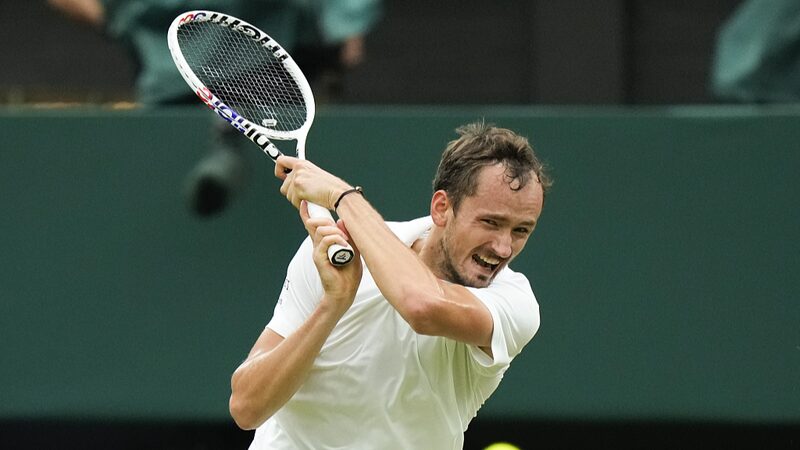 Medvedev_Triumphs_Over_Top_Seed_Sinner_to_Advance_to_Wimbledon_Semis - My Global News: Voices of a New Era Medvedev_Triumphs_Over_Top_Seed_Sinner_to_Advance_to_Wimbledon_Semis