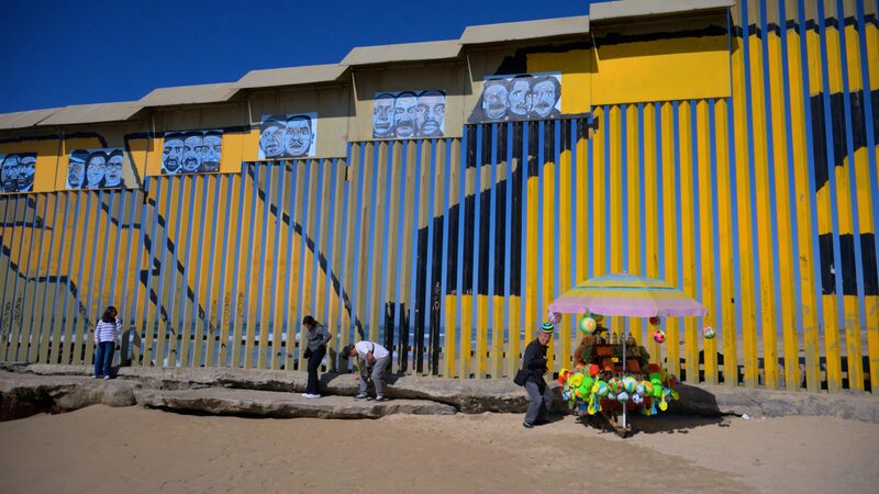 Mexico_Navigates_New_U_S__Border_and_Trade_Policies_Under_Trump_poster - My Global News: Voices of a New Era Mexico_Navigates_New_U_S__Border_and_Trade_Policies_Under_Trump video poster