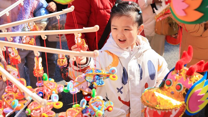 Nanjing_s_Handmade_Lanterns_Illuminate_Demand_Ahead_of_Lantern_Festival - My Global News: Voices of a New Era Nanjing_s_Handmade_Lanterns_Illuminate_Demand_Ahead_of_Lantern_Festival