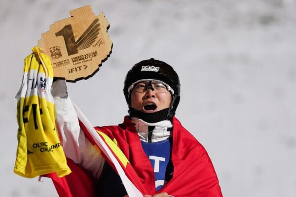 Olympic Gold Medalist Xu Mengtao Looks Ahead to 2026 Winter Games Olympic_Gold_Medalist_Xu_Mengtao_Looks_Ahead_to_2026_Winter_Games video poster