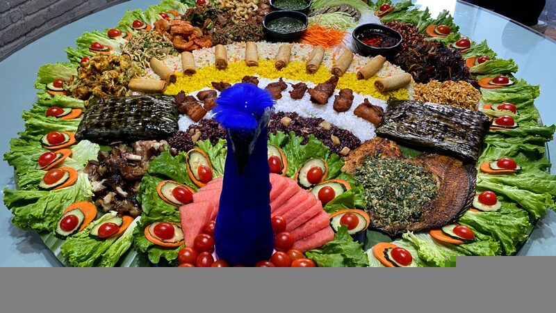 Peacock_Banquet__Yunnan_s_Fusion_Feast_Unveiled_poster - My Global News: Voices of a New Era Peacock_Banquet__Yunnan_s_Fusion_Feast_Unveiled video poster