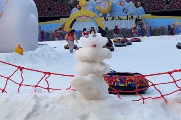 Rachel Creates Winter Magic at Bird’s Nest Snowman Challenge for 2025 Asian Winter Games Rachel_Creates_Winter_Magic_at_Bird_s_Nest_Snowman_Challenge_for_2025_Asian_Winter_Games video poster