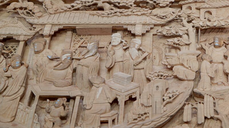 Reviving_Tang_Dynasty__Wuyuan_Wood_Carving_Enhances_Modern_Architecture