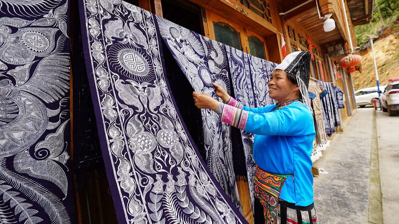 Reviving_Tradition__Miao_Batik_Thrives_in_Guizhou__Empowering_Communities