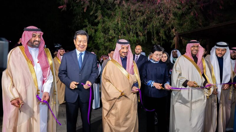 Saudi_Arabia_Sets_Ambitious_Goal_of_5_Million_Chinese_Visitors_by_2030_poster - My Global News: Voices of a New Era Saudi_Arabia_Sets_Ambitious_Goal_of_5_Million_Chinese_Visitors_by_2030 video poster