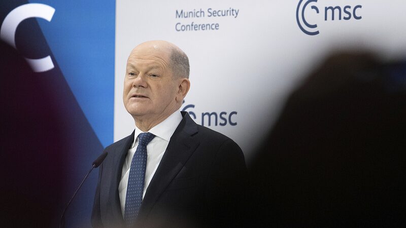 Scholz_Claps_Back_at_Vance_Over_Far_Right_Tensions_in_Europe