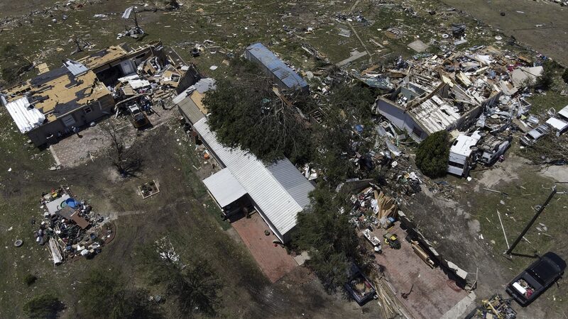 Severe_Storms_Hit_Central_USA__18_Dead__642K_Without_Power_poster - My Global News: Voices of a New Era Severe_Storms_Hit_Central_USA__18_Dead__642K_Without_Power video poster