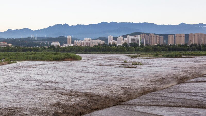 Shaanxi Faces Severe Flooding: Level-IV Emergency Response Activated Shaanxi_Faces_Severe_Flooding__Level_IV_Emergency_Response_Activated