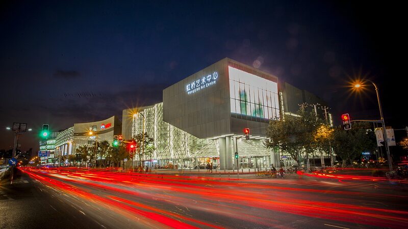 Shanghai_s_Hongqiao_Art_Center__A_Cinematic_and_Cultural_Hotspot
