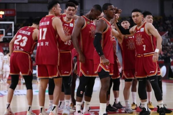 Shanxi_Loongs_Top_Liaoning_in_Thrilling_CBA_Clash