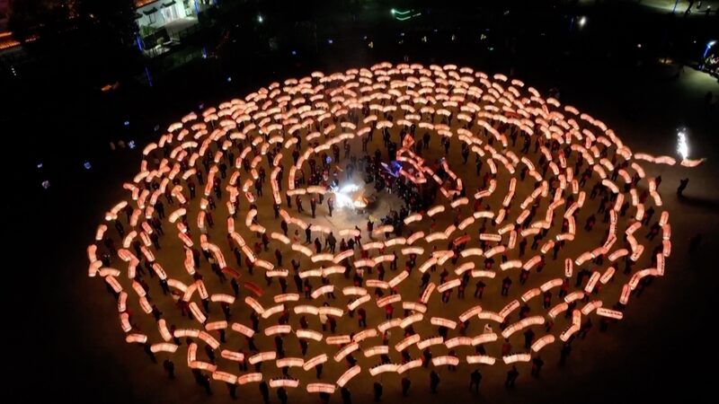 Silkworm_Dragon_Lights_Up_Zhejiang_Lantern_Festival_poster - My Global News: Voices of a New Era Silkworm_Dragon_Lights_Up_Zhejiang_Lantern_Festival video poster