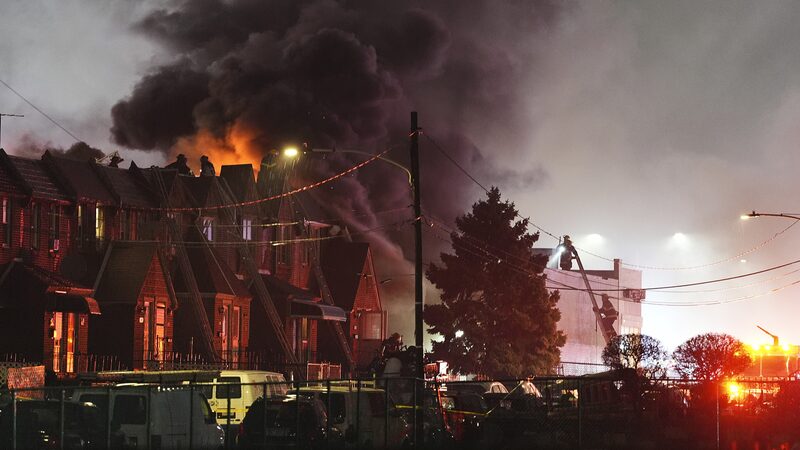 Small_Plane_Crash_in_Northeast_Philadelphia_Ignites_Large_Fire - My Global News: Voices of a New Era Small_Plane_Crash_in_Northeast_Philadelphia_Ignites_Large_Fire