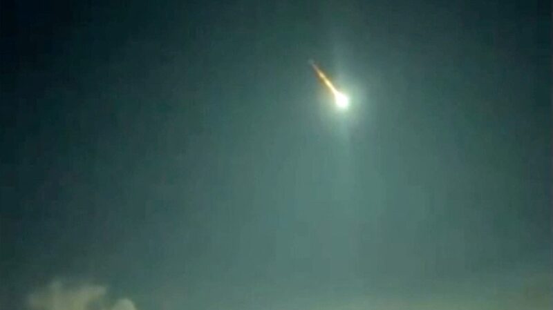 Spectacular_Fireball__Asteroid_Lights_Up_Sky_in_Remote_Russia_s_Yakutia - My Global News: Voices of a New Era Spectacular_Fireball__Asteroid_Lights_Up_Sky_in_Remote_Russia_s_Yakutia