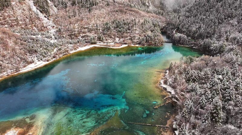 Spring Surprises: Snow Dresses Jiuzhaigou’s Stunning Landscapes Spring_Surprises__Snow_Dresses_Jiuzhaigou_s_Stunning_Landscapes