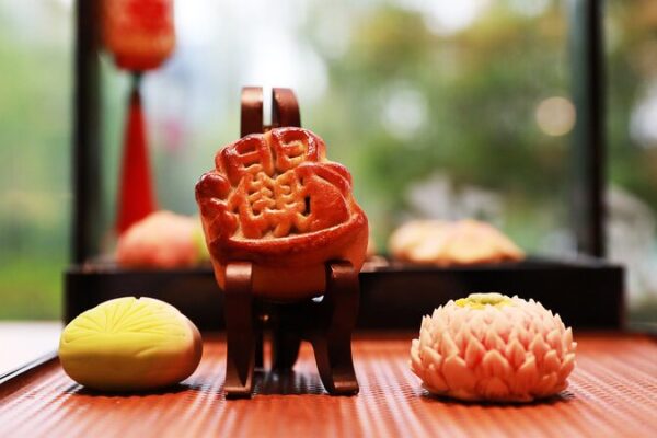Tang_Dynasty_Inspired_Mooncakes_Delight_Visitors_in_Xi_an