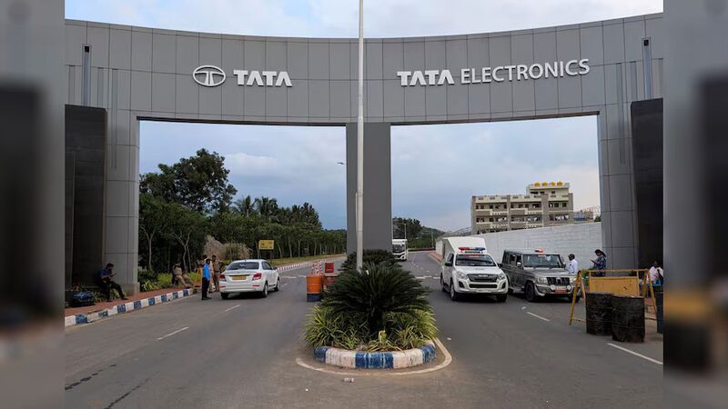 Tata_Electronics_Halts_iPhone_Component_Production_After_Major_Fire_in_India - My Global News: Voices of a New Era Tata_Electronics_Halts_iPhone_Component_Production_After_Major_Fire_in_India