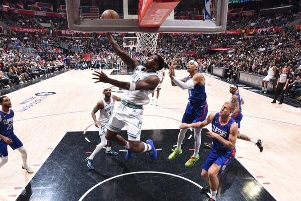 Timberwolves Overcome 22-Point Deficit to Rout Clippers Timberwolves_Overcome_22_Point_Deficit_to_Rout_Clippers