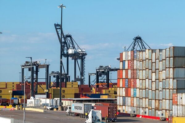 Trade_Wars_Escalate__U_S__Imposes_10__Tariff_on_the_Chinese_Mainland_s_Imports