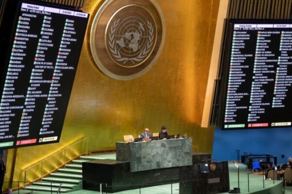 UN General Assembly Backs Palestine’s Bid for Full UN Membership UN_General_Assembly_Backs_Palestine_s_Bid_for_Full_UN_Membership