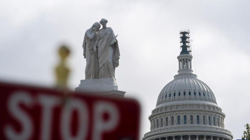 US Debt Ceiling Showdown Undermines Global Credibility US_Debt_Ceiling_Showdown_Undermines_Global_Credibility