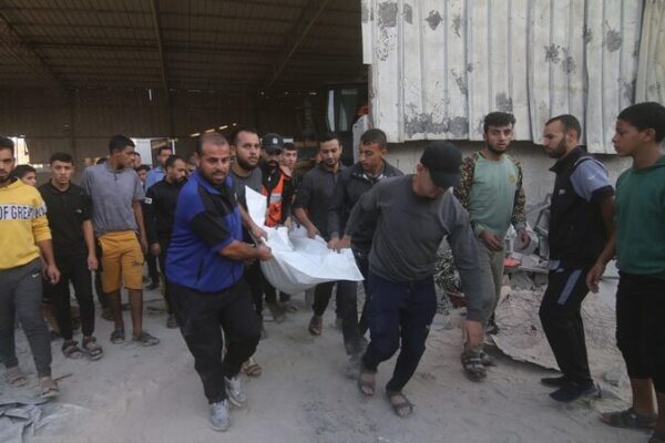 US vs China: Shifting Alliances in the Middle East Amid Rising Tensions US_vs_China__Shifting_Alliances_in_the_Middle_East_Amid_Rising_Tensions