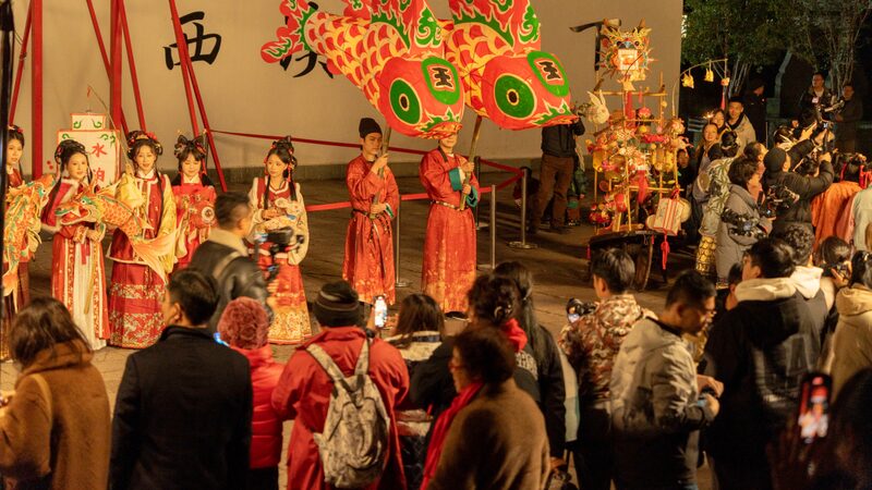 Vibrant_Lantern_Fair_Illuminates_Xixi_Wetland_Park_in_Hangzhou