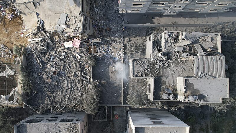 Violent_Raids_in_Gaza_Claim_140_Lives__Aid_Convoy_Arrives video poster