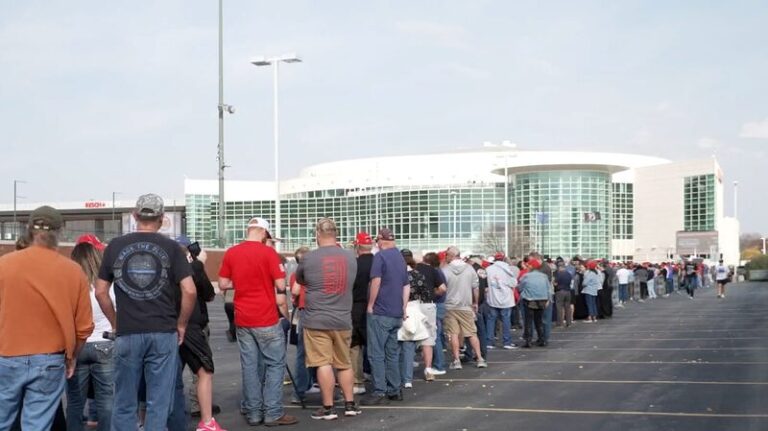 Wisconsin_Swing_Voters__The_Deciding_Factor_in_the_2024_US_Presidential_Election video poster