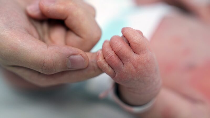 World_Population_Day__China_s_Success_in_Safeguarding_Newborn_Health