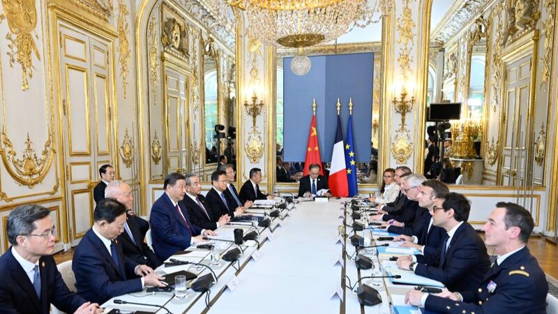 Xi Jinping and Macron Pledge to Uphold Independence, Counter New Cold War Xi_Jinping_and_Macron_Pledge_to_Uphold_Independence__Counter_New_Cold_War