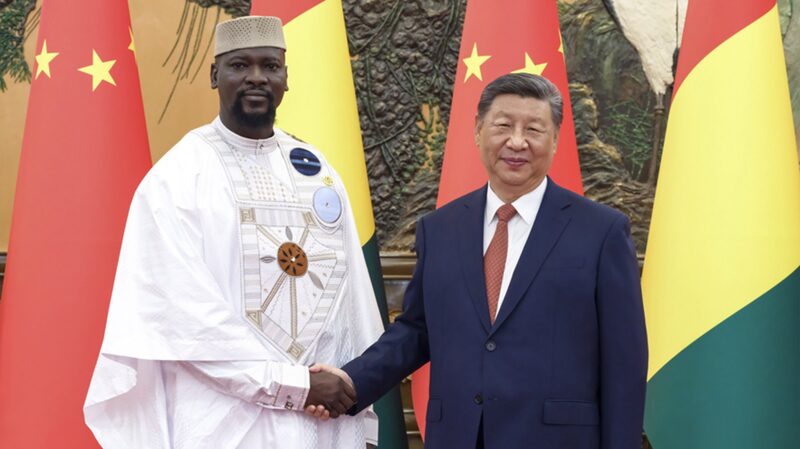 Xi_Vows_to_Strengthen_Friendship_and_Mutual_Support_with_Guinea video poster