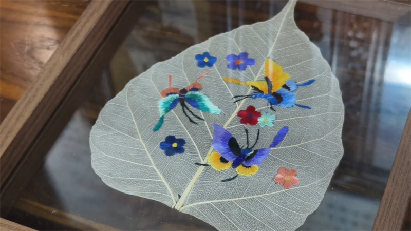 Yang_Li_s_Leaf_Vein_Embroidery__A_Fusion_of_Tradition_and_Innovation